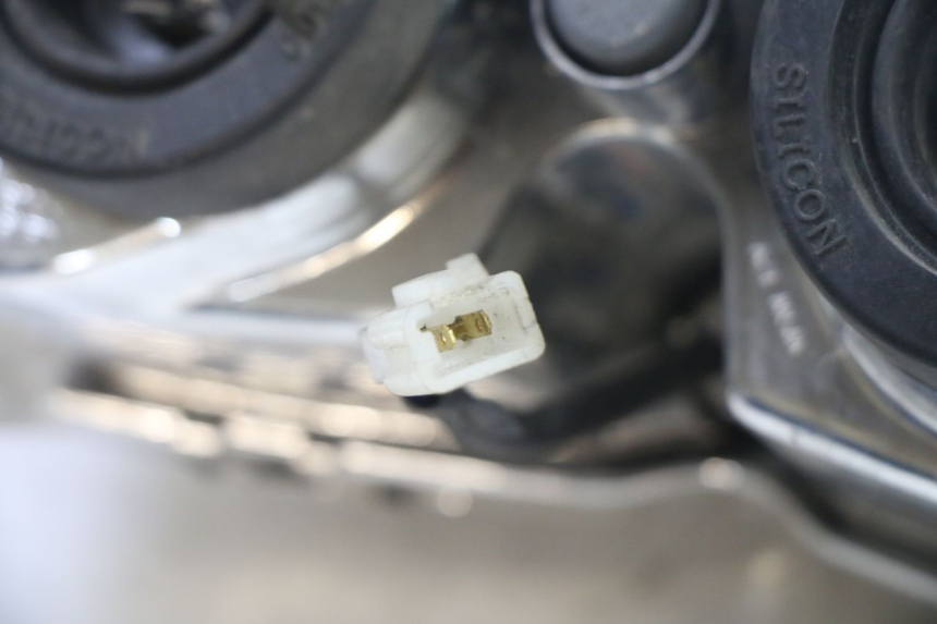 photo de FARO ANTERIORE APRILIA SR 2T 50 (2018 - 2022)