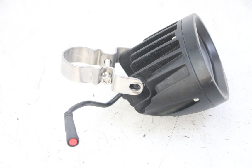 photo de FARO ANTERIORE NAMI STELLAR 1 - Primo piano tecnico