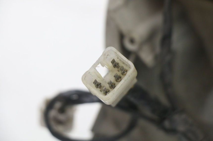 photo de FANALE ANTERIORE SUZUKI BURGMAN 125 (2007 - 2014)