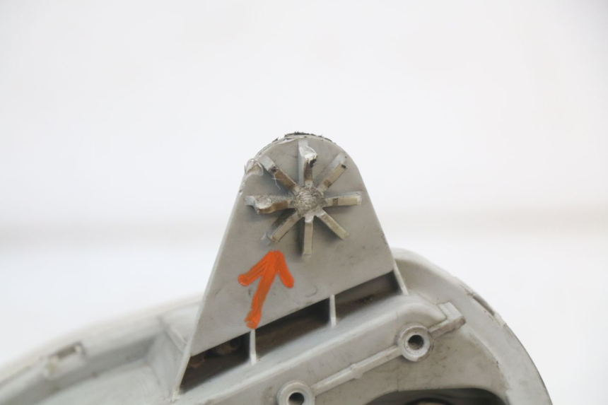 photo de FANALE ANTERIORE SUZUKI BURGMAN 125 (2007 - 2014)