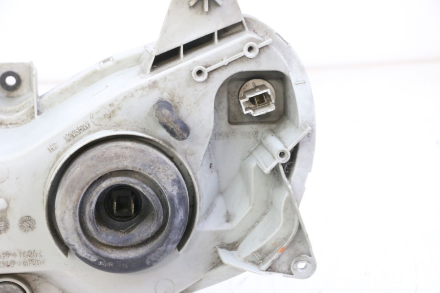 photo de FANALE ANTERIORE SUZUKI BURGMAN 125 (2007 - 2014)