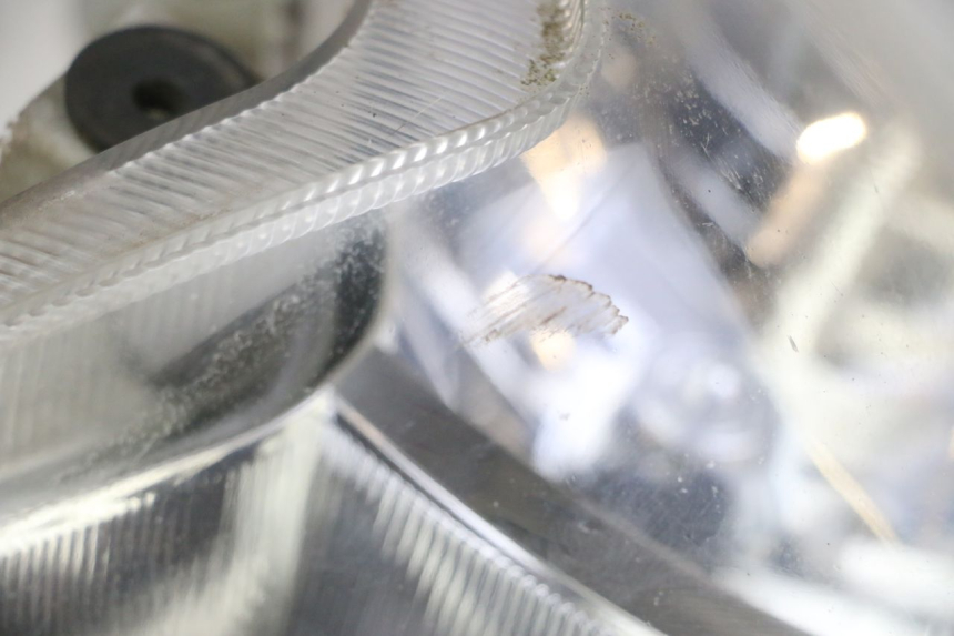 photo de FANALE ANTERIORE SUZUKI BURGMAN 125 (2007 - 2014)
