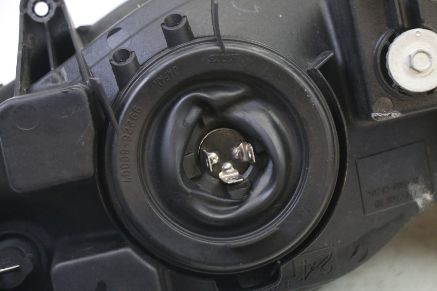 photo de FARO ANTERIORE SUZUKI SV S 650 (2003 - 2009)