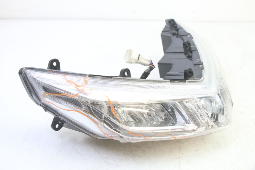 photo de FANALE ANTERIORE APRILIA SXR 50 (2021 - 2023)