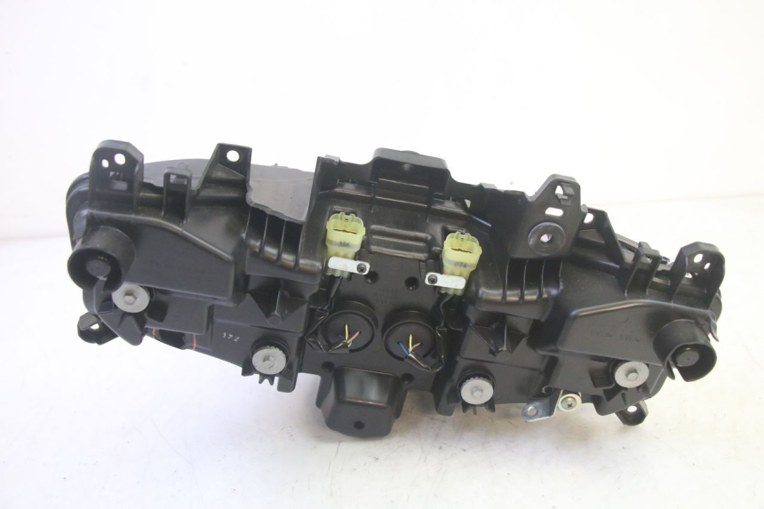 photo de FARO ANTERIORE YAMAHA TRICITY 300 (2020 - 2024) - Altra vista dell'articolo