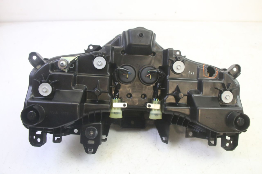 photo de FARO ANTERIORE YAMAHA TRICITY 300 (2020 - 2024) - Primo piano ad alta risoluzione