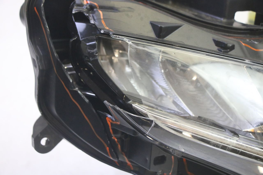 photo de FARO ANTERIORE YAMAHA TRICITY 300 (2020 - 2024) - Vista d'insieme del prodotto