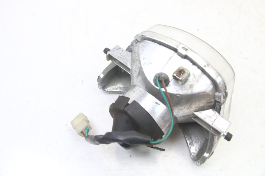 photo de FARO ANTERIORE PEUGEOT TWEET PRO CARGO 50 (2018 - 2020) - Primo piano tecnico