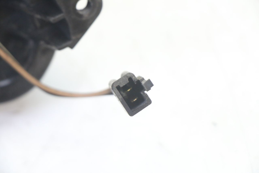 photo de FANALE ANTERIORE SUZUKI UH BURGMAN 125 (2002 - 2006)