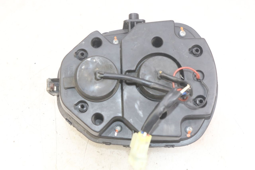 photo de FANALE ANTERIORE MOTRAC URBAN 4T 50 (2016 - 2024) - Primo piano tecnico