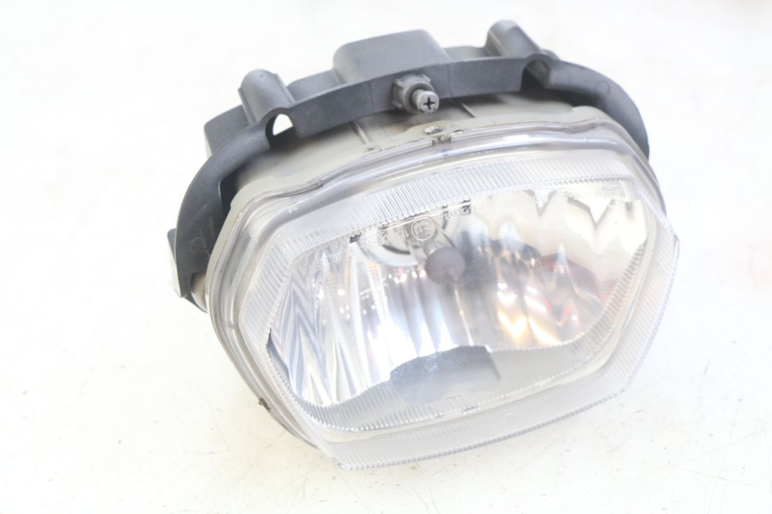 photo de FANALE ANTERIORE PIAGGIO VESPA SPRINT 2T 50 (2014 - 2018)
