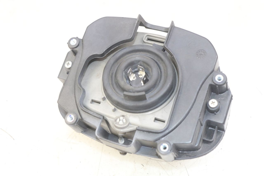 photo de FANALE ANTERIORE PIAGGIO VESPA SPRINT 2T 50 (2014 - 2018)