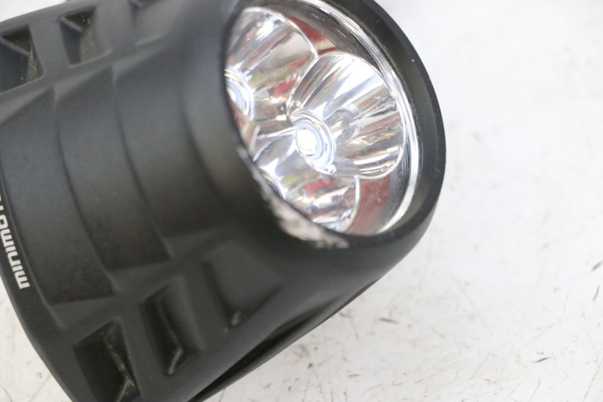 photo de FARO ANTERIORE DUALTRON VICTOR LIMITED 1