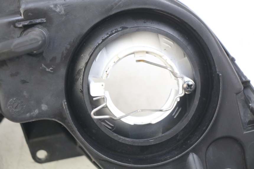 photo de FANALE ANTERIORE YAMAHA XMAX X-MAX 125 (2006 - 2009)