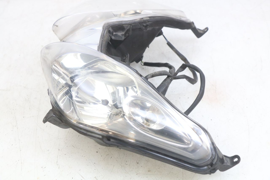 photo de FANALE ANTERIORE YAMAHA X-MAX XMAX 250 (2006 - 2009)