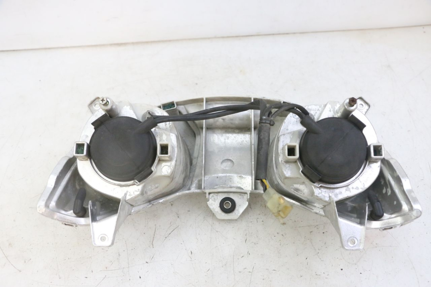 photo de FANALE ANTERIORE YAMAHA X-MAX XMAX 125 (2010 - 2014)