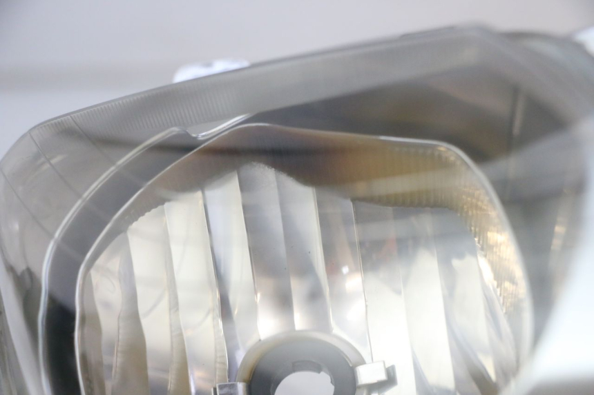 photo de FANALE ANTERIORE YAMAHA X-MAX XMAX 125 (2010 - 2014)