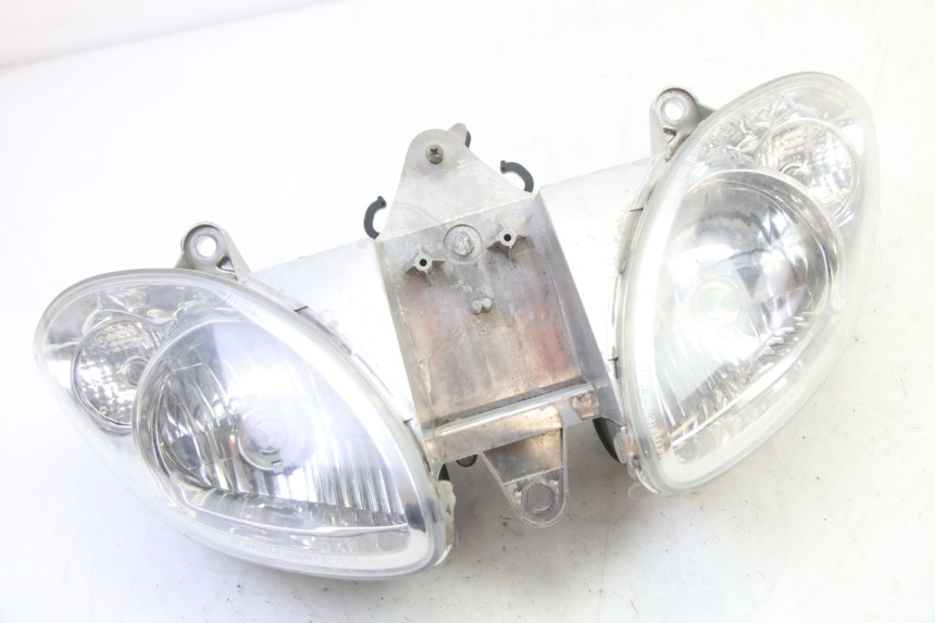 photo de FANALE ANTERIORE PIAGGIO X9 EVOLUTION 125 (2003 - 2007)