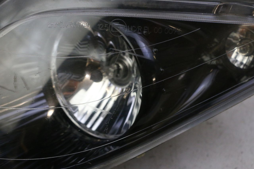 photo de FANALE ANTERIORE PIAGGIO XEVO - X EVO 125 (2007 - 2016)