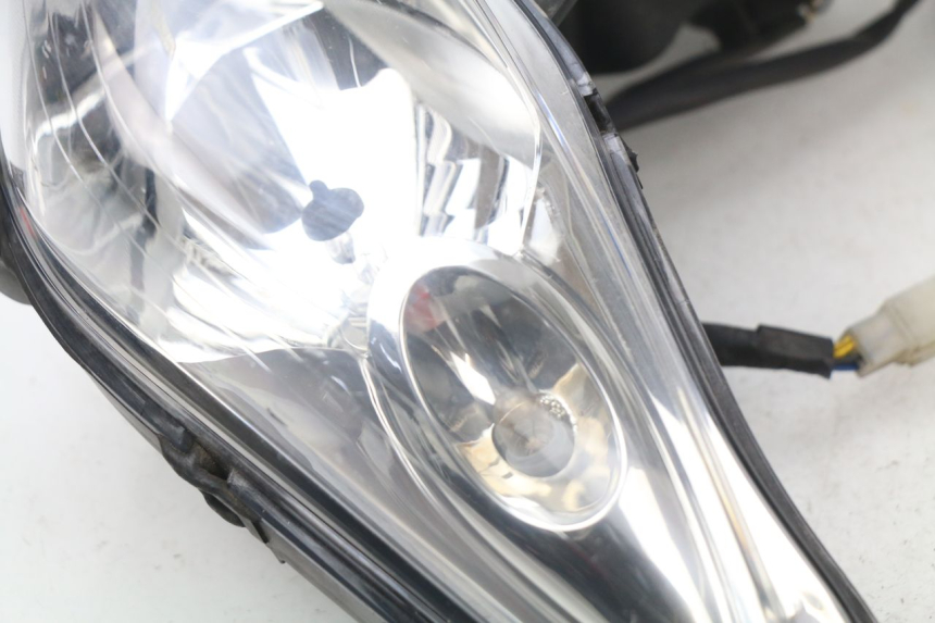 photo de FANALE ANTERIORE YAMAHA XMAX X-MAX 125 (2006 - 2009)