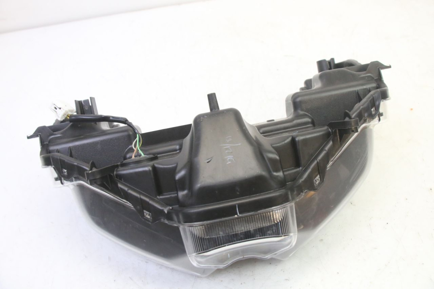 photo de FARO ANTERIORE YAMAHA XMAX X-MAX 125 (2021 - 2025)