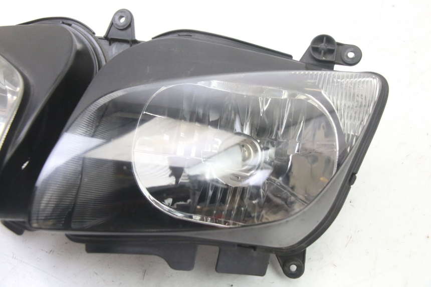 photo de FANALE ANTERIORE YAMAHA FZS FAZER 600 (2001 - 2003)