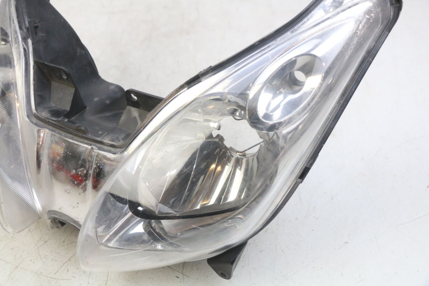 photo de FANALE ANTERIORE YAMAHA XMAX X-MAX 125 (2006 - 2009)