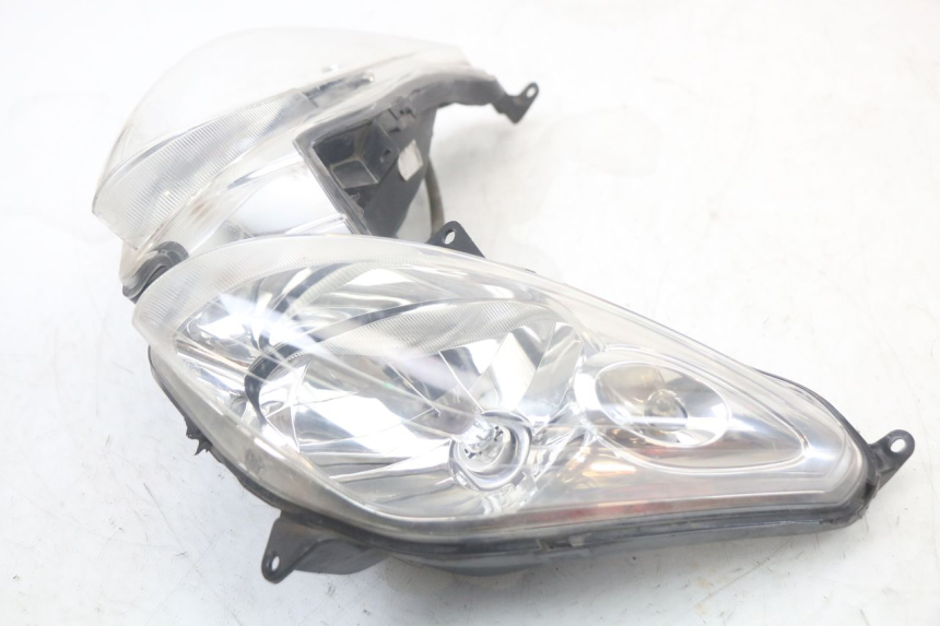 photo de FANALE ANTERIORE YAMAHA XMAX X-MAX 125 (2006 - 2009)