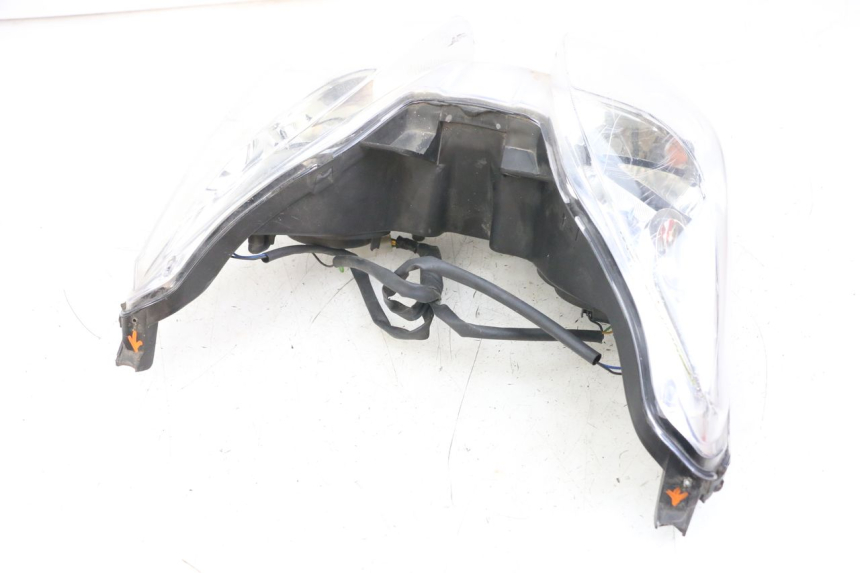 photo de FANALE ANTERIORE YAMAHA XMAX X-MAX 125 (2006 - 2009)