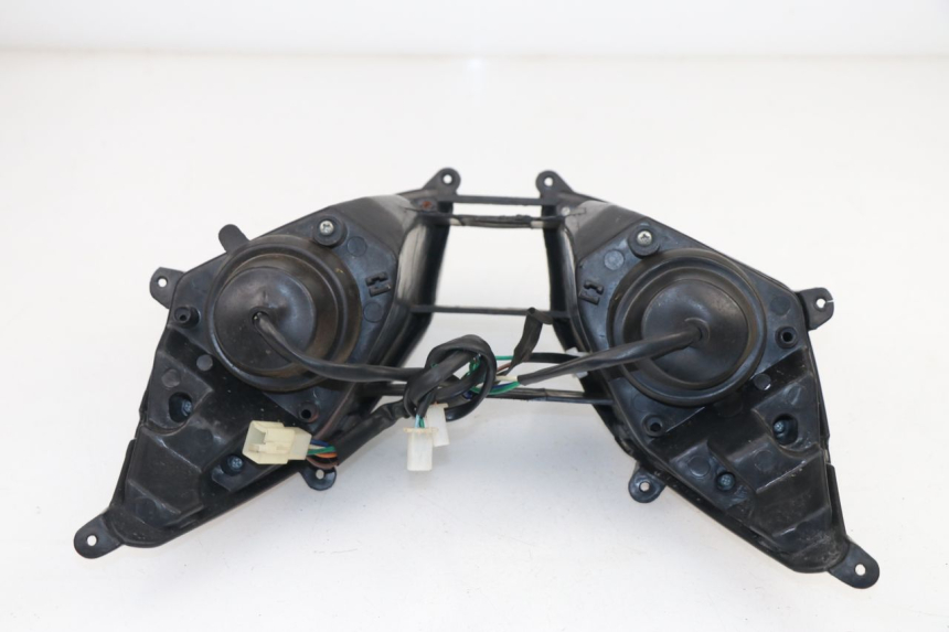 photo de FANALE ANTERIORE ZNEN NEW ROLANDO 50 (2010 - 2020)