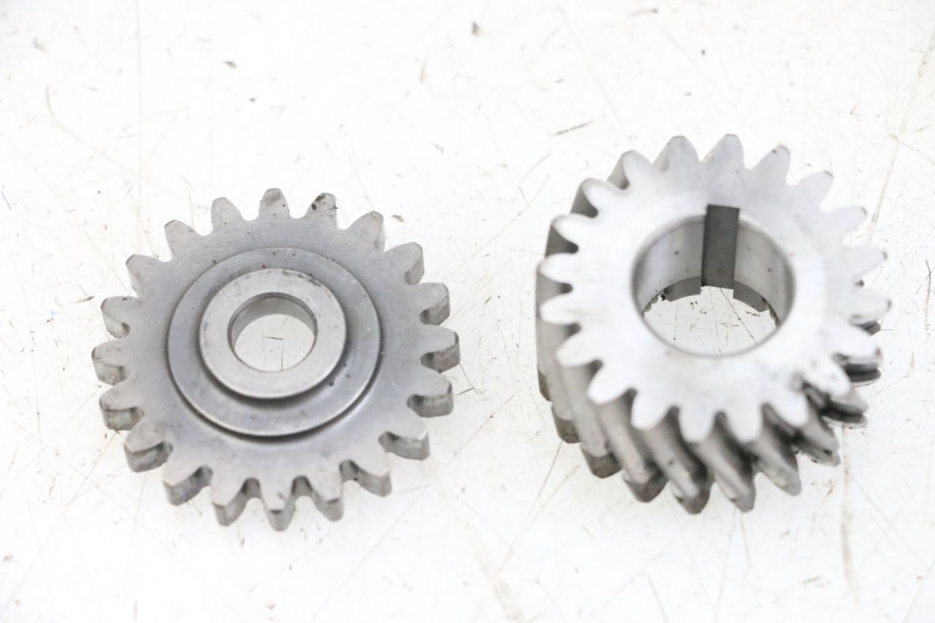 photo de INGRANAGGIO TRASMISSIONE HYOSUNG GV AQUILA 125 (2000 - 2004)