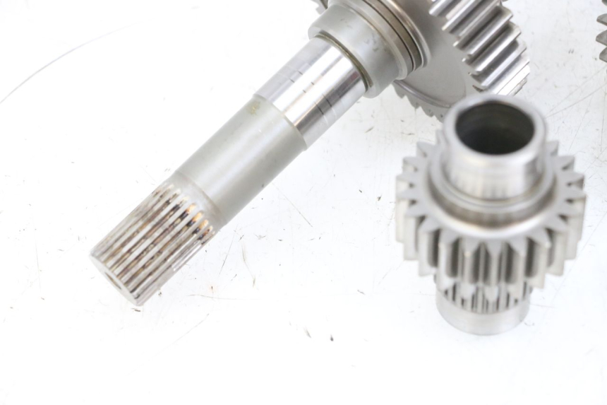 photo de INGRANAGGIO TRASMISSIONE SUZUKI BURGMAN EXECUTIVE ABS 650 (2006 - 2012) - Zoom sullo stato d'uso