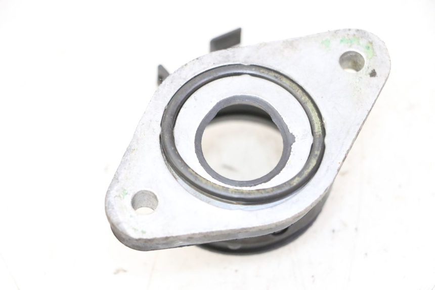 photo de COLLETTORE ASPIRAZIONE HONDA CBF 125 (2009 - 2015)