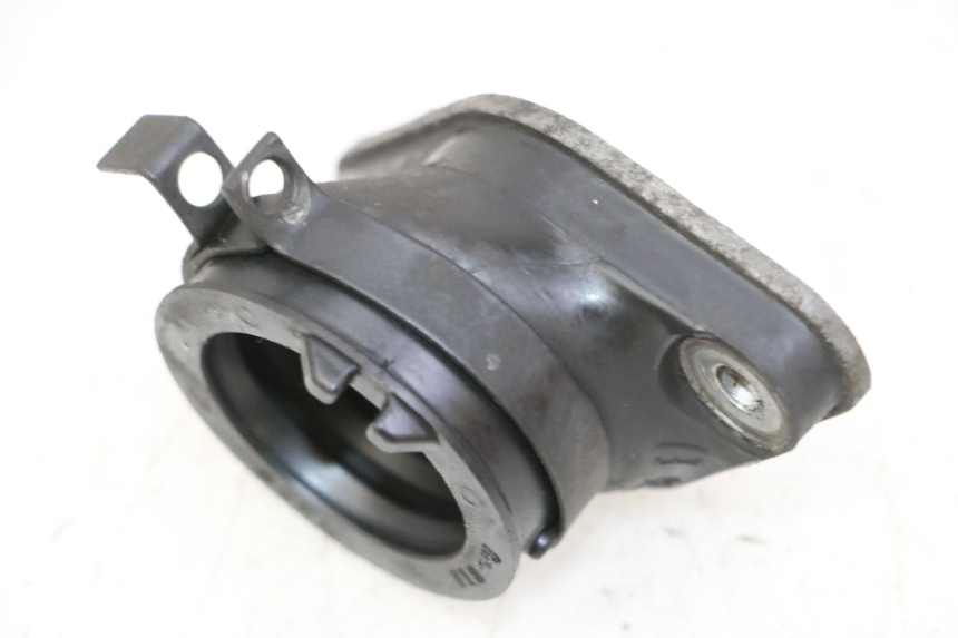 photo de COLLETTORE ASPIRAZIONE HONDA CBF 125 (2009 - 2015)