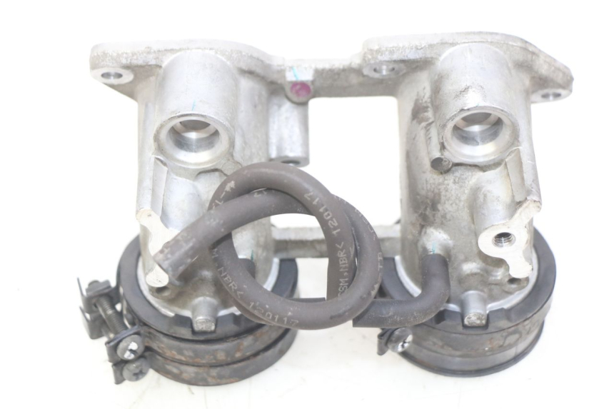 photo de COLLETTORE DI ASPIRAZIONE HONDA FJS SILVERWING SILVER WING 400 (2009 - 2016)