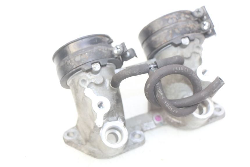 photo de COLLETTORE DI ASPIRAZIONE HONDA FJS SILVERWING SILVER WING 400 (2009 - 2016)