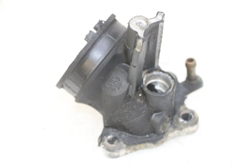 photo de COLLETTORE ASPIRAZIONE PIAGGIO MP3 LT 300 (2010 - 2016)