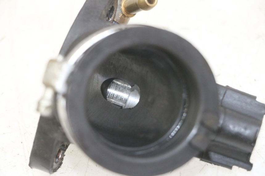 photo de COLLETTORE ASPIRAZIONE PIAGGIO MP3 LT 300 (2010 - 2016)
