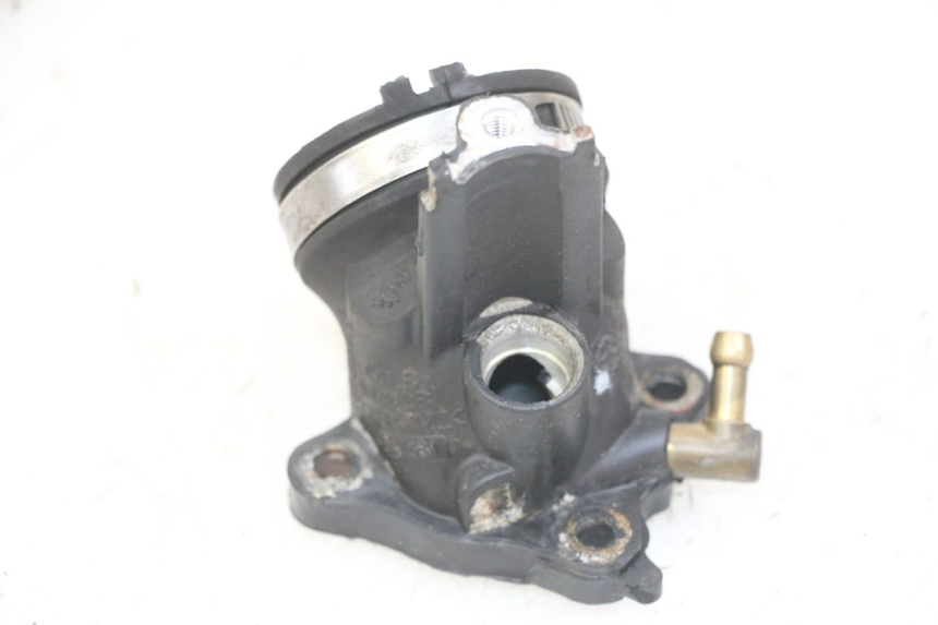 photo de COLLETTORE ASPIRAZIONE PIAGGIO MP3 LT 300 (2010 - 2016)
