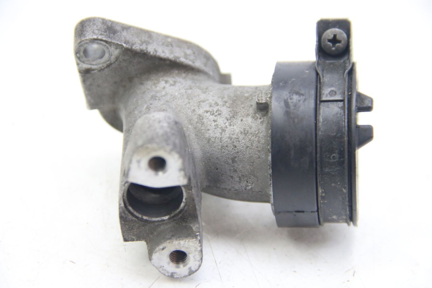 photo de COLLETTORE DI ASPIRAZIONE SUZUKI SIXTEEN 125 (2008 - 2010)