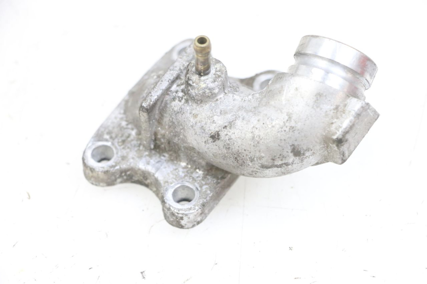 photo de COLLETTORE ASPIRAZIONE PEUGEOT VIVACITY 100 (1999 - 2008) - Zoom sullo stato d'uso