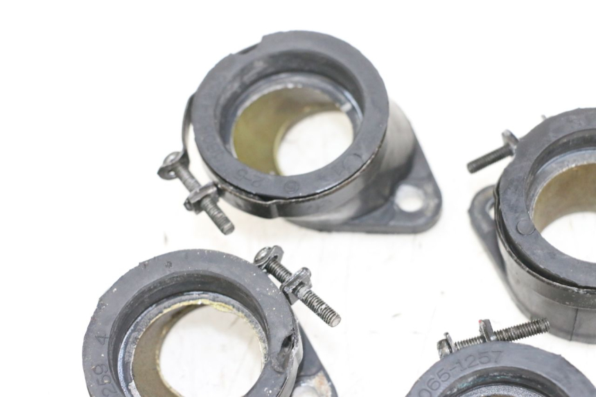 photo de COLLETTORE ASPIRAZIONE KAWASAKI ZR 7 750 (1999 - 2001) - Vista d'insieme del prodotto