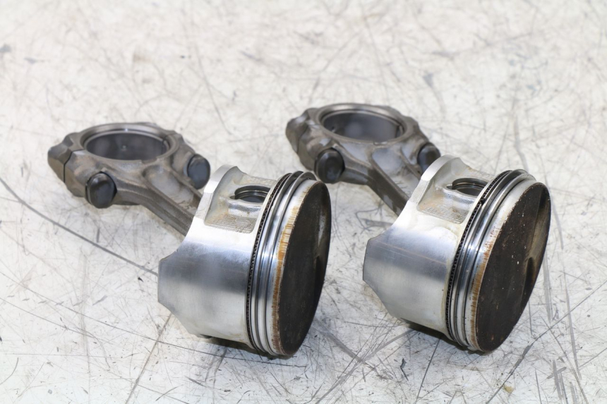 photo de Pistone HONDA CB 500 (1997 - 2003)