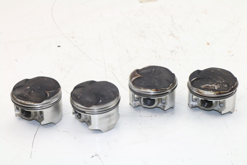 photo de Pistone HONDA CBF N 600 (2004 - 2007)