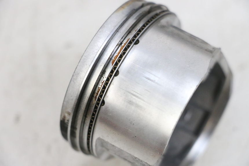 photo de PISTONE  DAELIM S1 125 (2007 - 2016) - Dettagli dei punti di fissaggio