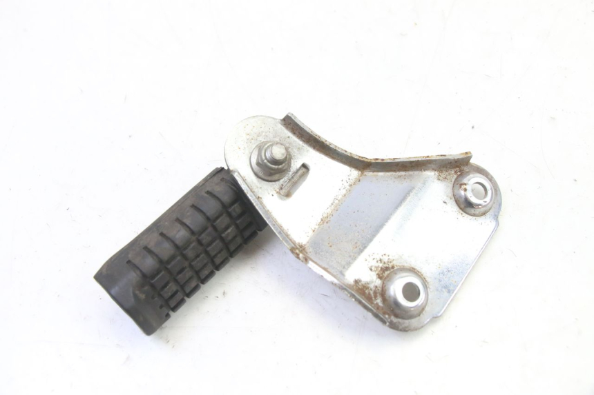 photo de PEDANA POSTERIORE DESTRA SUPPORTO APRILIA CLASSIC 125 (1995 - 2001)