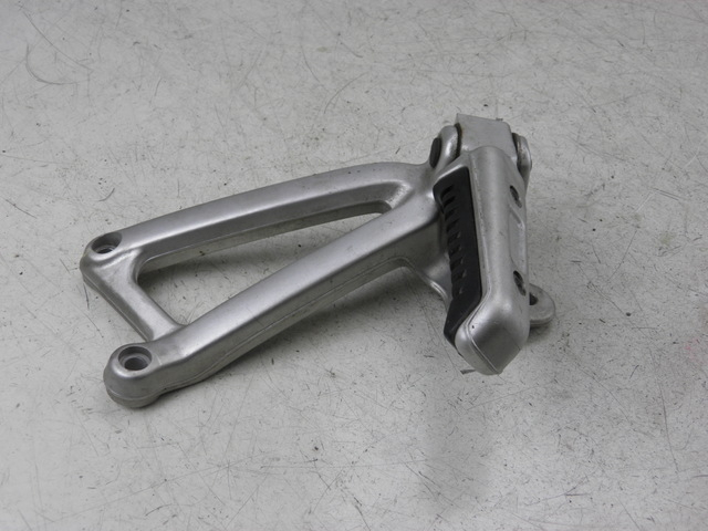 photo de PIASTRA PEDANA POSTERIORE DESTRA DUCATI ST3 ABS 992 (2006 - 2007)