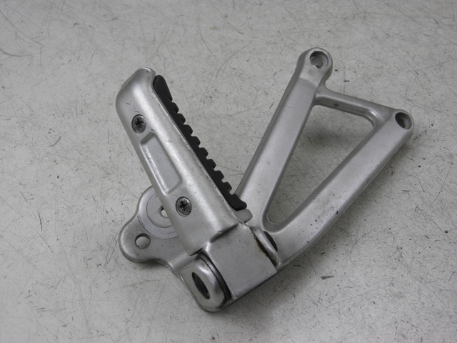 photo de PIASTRA PEDANA POSTERIORE DESTRA DUCATI ST3 ABS 992 (2006 - 2007)
