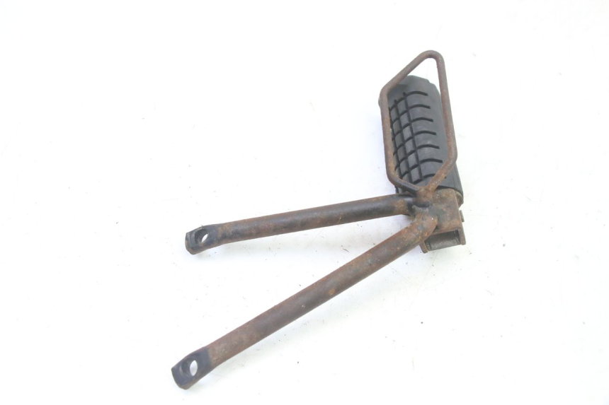 photo de PEDANA POSTERIORE DESTRA SUPPORTO APRILIA ETX 125 (1998 - 2002)