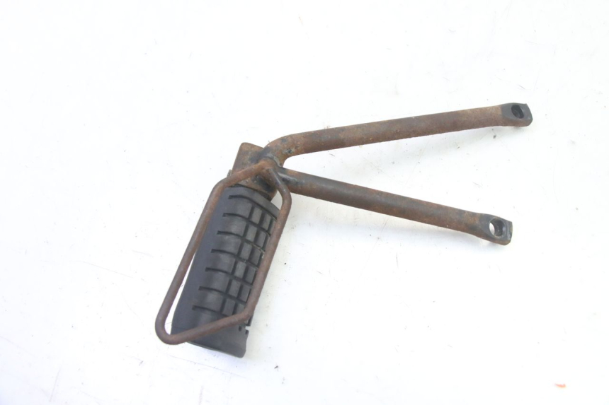 photo de PEDANA POSTERIORE DESTRA SUPPORTO APRILIA ETX 125 (1998 - 2002)
